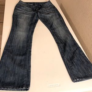 Women’s G by Guess jeans. (27)